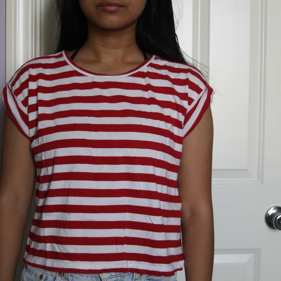 Forever 21 Red and White Striped Crop Top - Picture 3 of 3